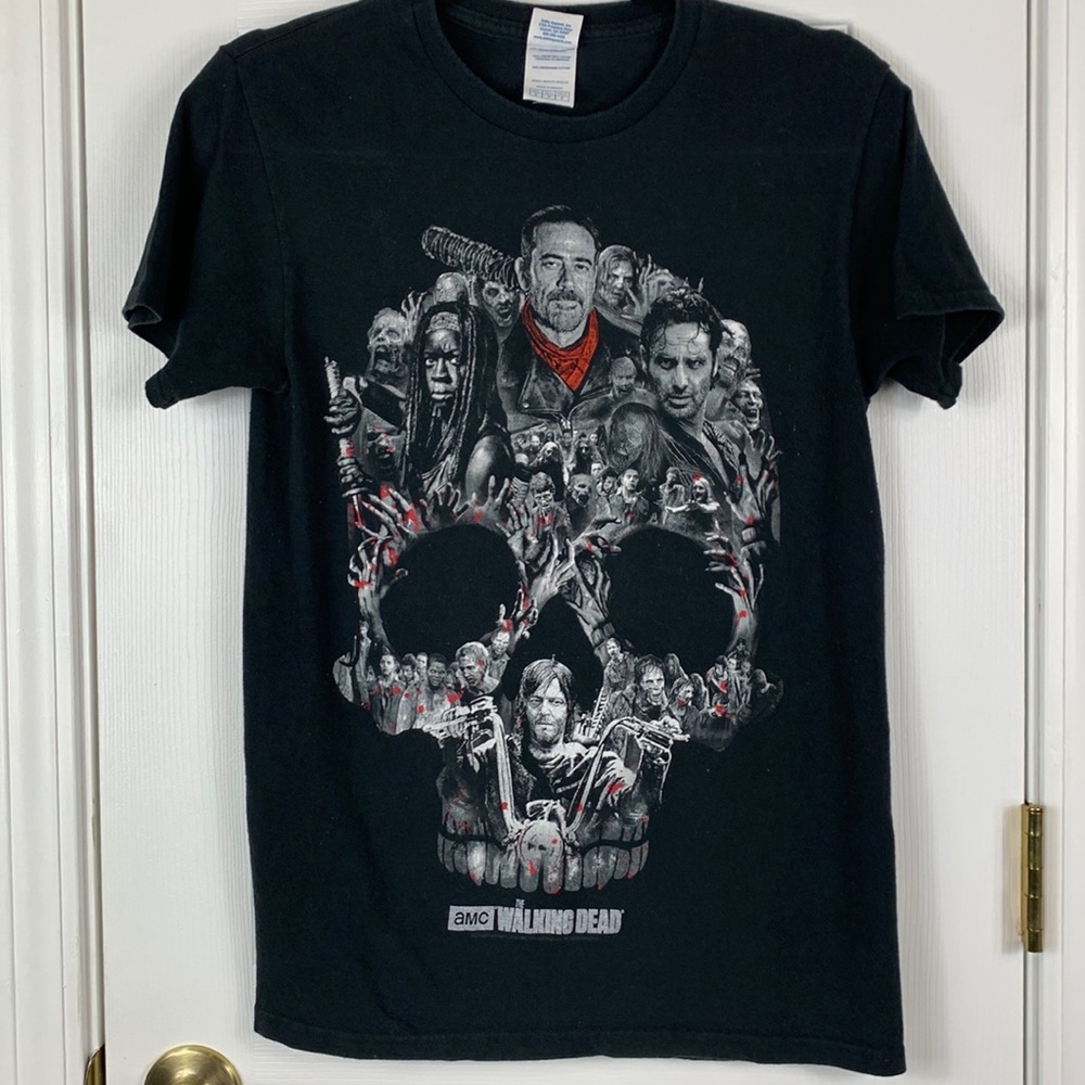 The Walking Dead black short sleeved tee shirt size small